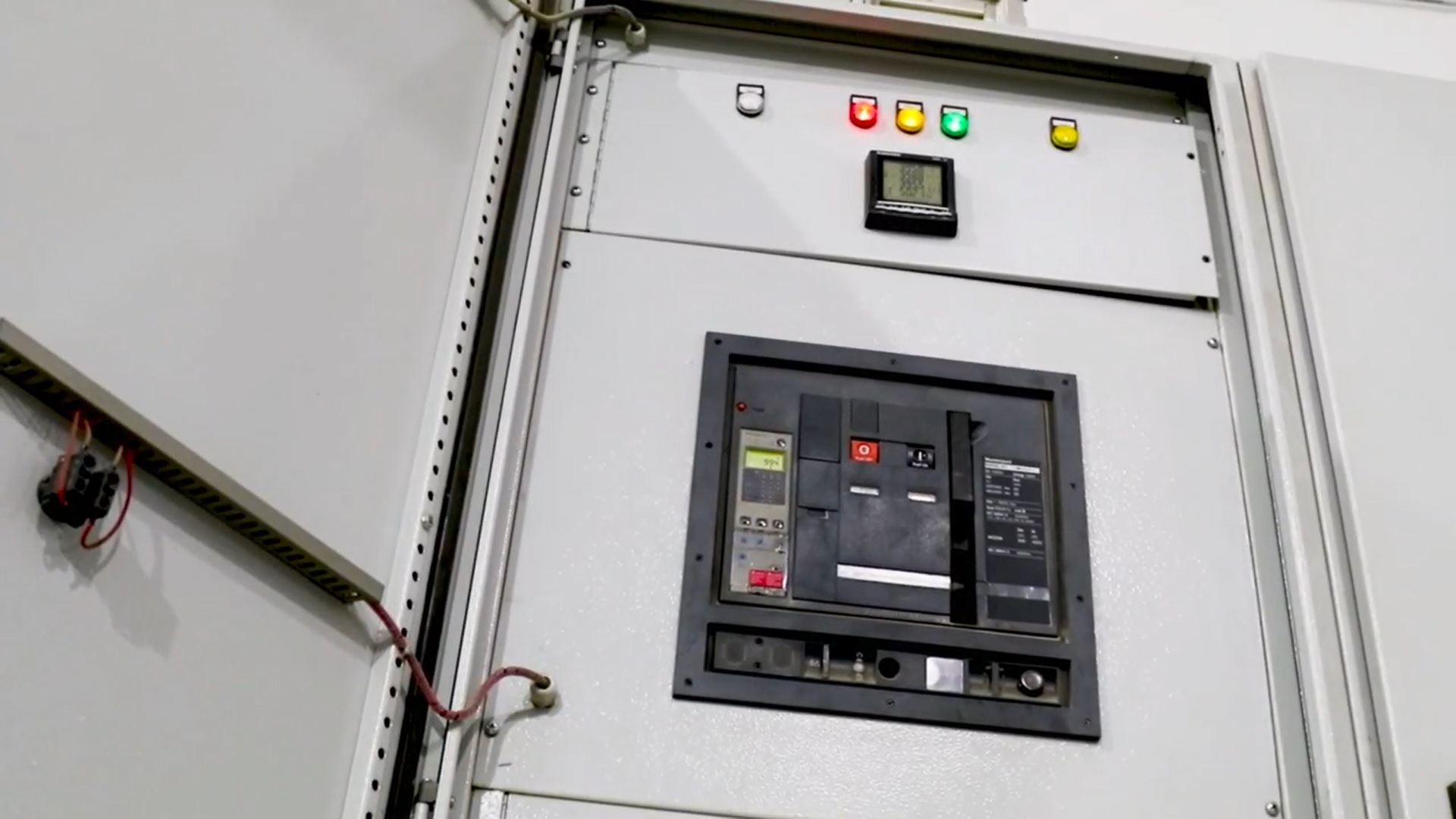 Alhandasya Electric Schneider Electric Partner in Iraq